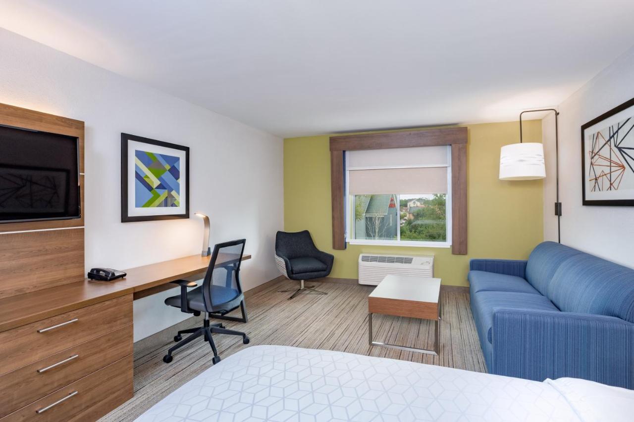 Holiday Inn Express & Suites - Elkhart North By Ihg Экстерьер фото