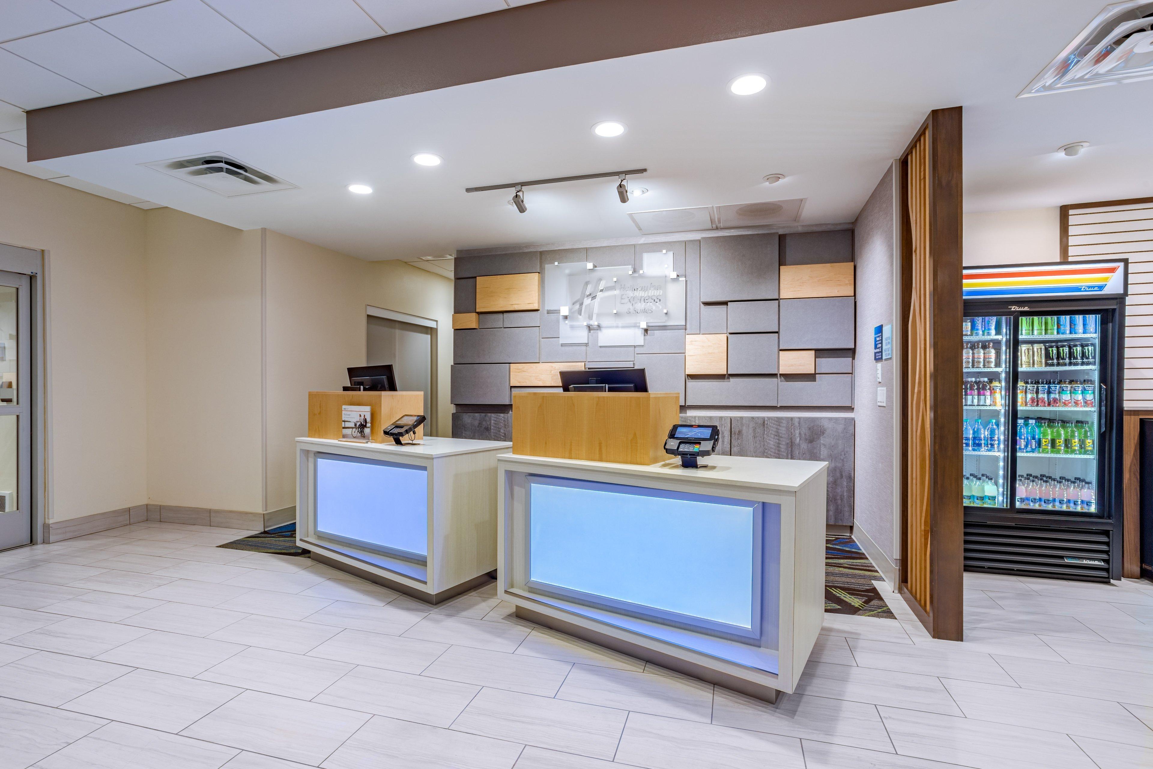 Holiday Inn Express & Suites - Elkhart North By Ihg Экстерьер фото