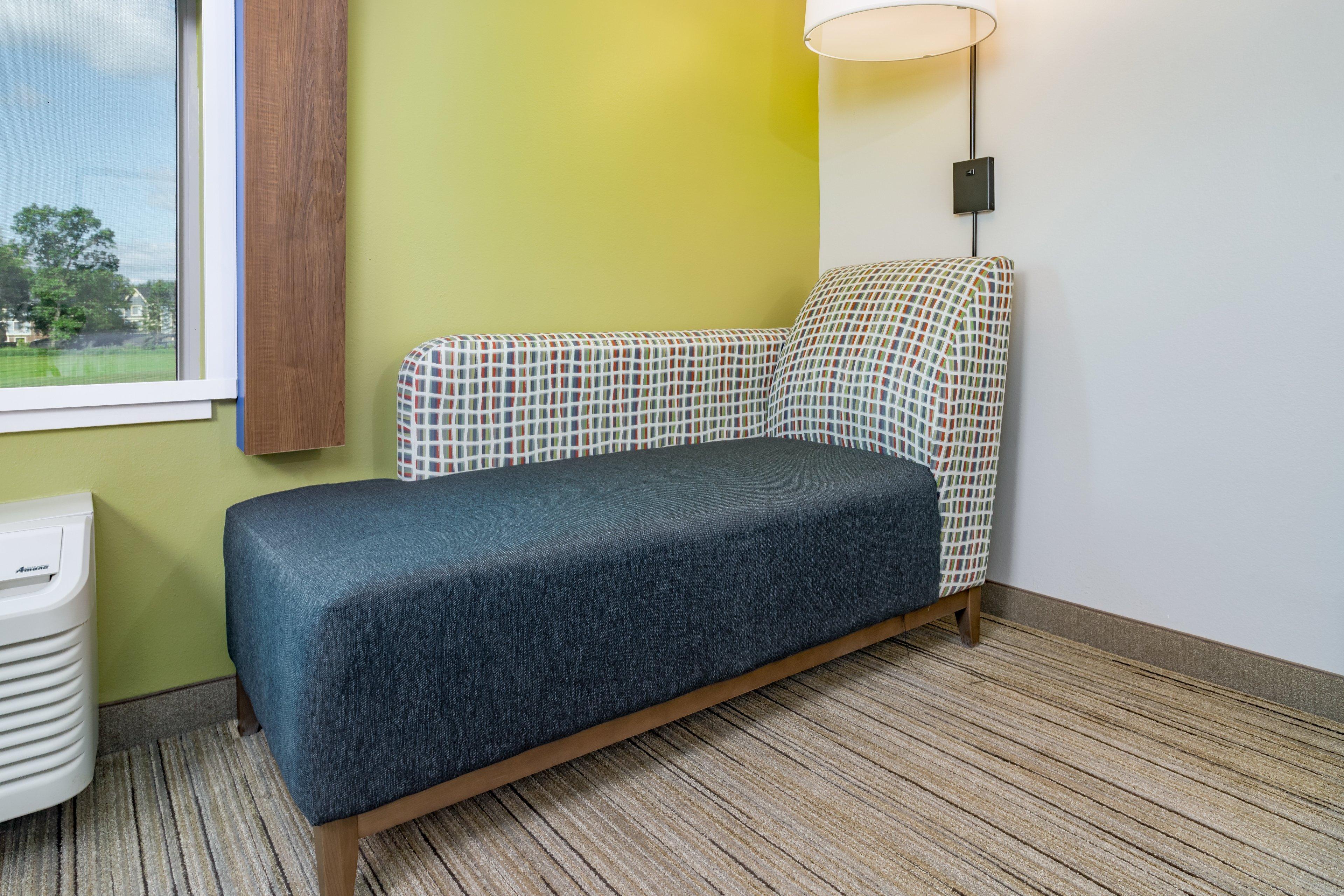 Holiday Inn Express & Suites - Elkhart North By Ihg Экстерьер фото