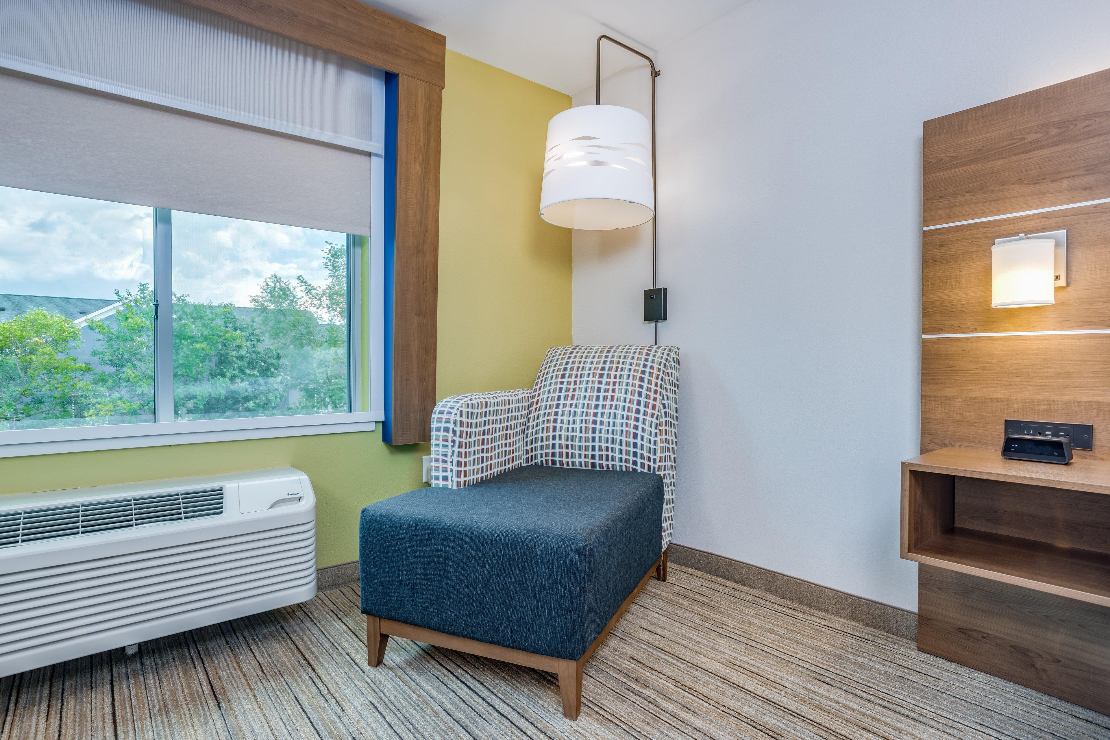 Holiday Inn Express & Suites - Elkhart North By Ihg Экстерьер фото