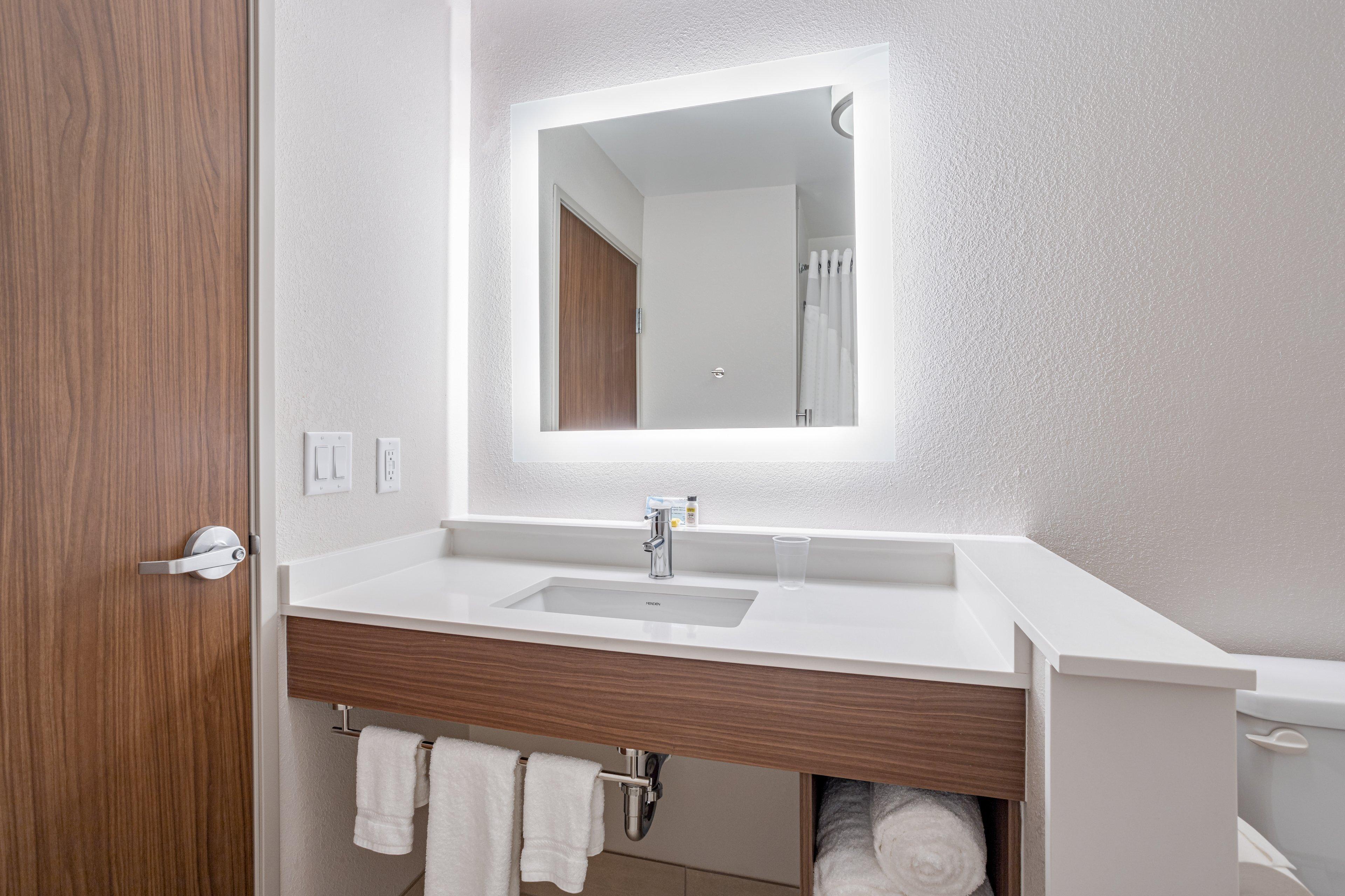 Holiday Inn Express & Suites - Elkhart North By Ihg Экстерьер фото