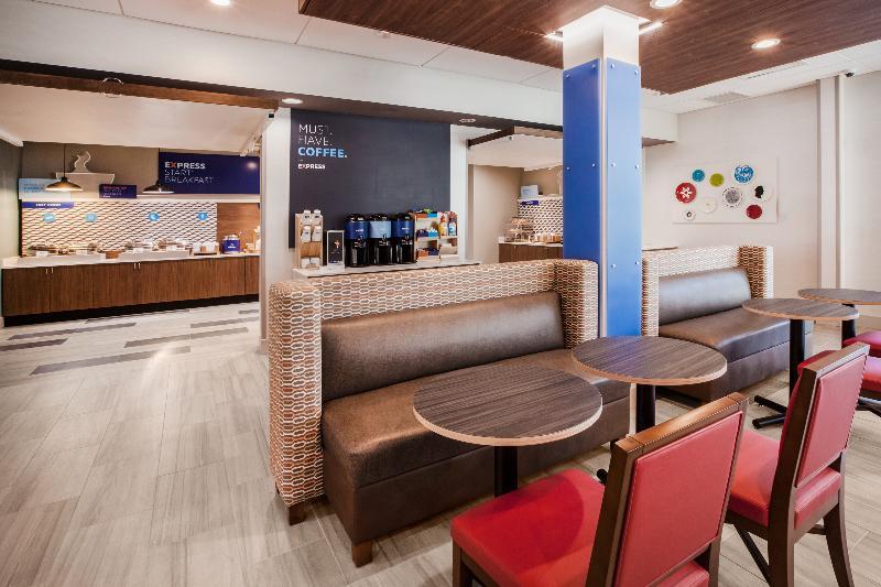 Holiday Inn Express & Suites - Elkhart North By Ihg Экстерьер фото